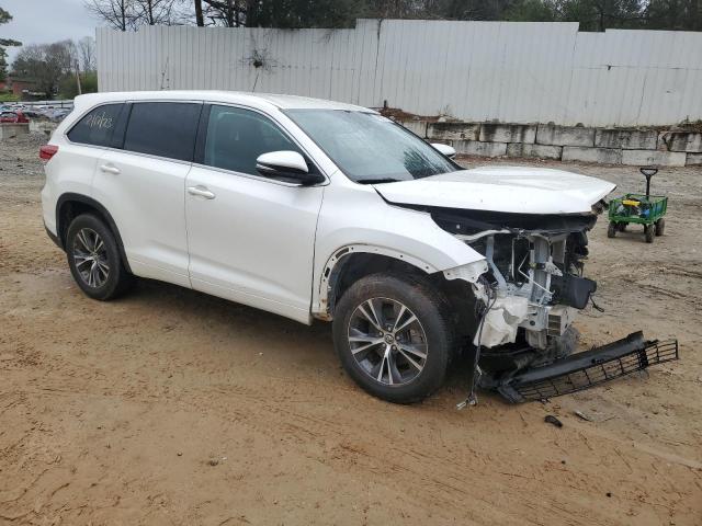 Photo 4 from auction – 2018 TOYOTA HIGHLANDER with VIN 5TDZARFH9JS036385