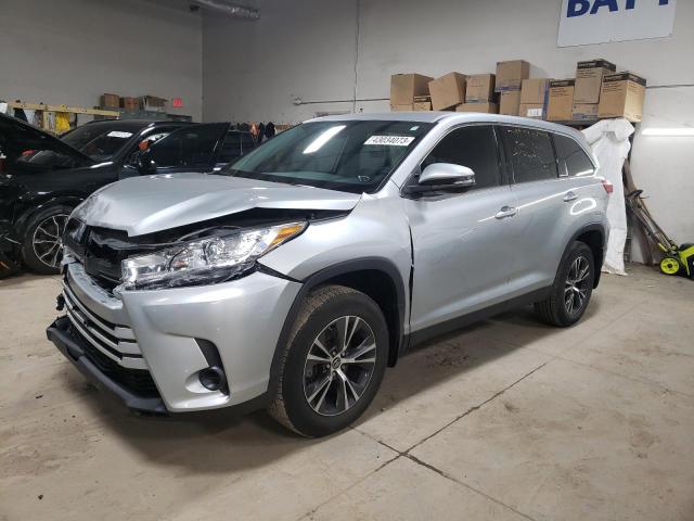 TOYOTA HIGHLANDER 2019 with VIN 5TDBZRFH8KS932673 - Photo from auction
