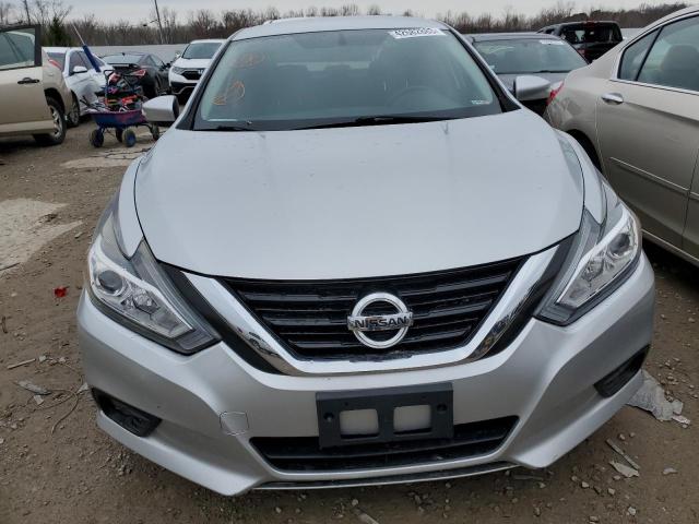 Photo 5 from auction – 2017 NISSAN ALTIMA with VIN 1N4AL3AP4HC183590