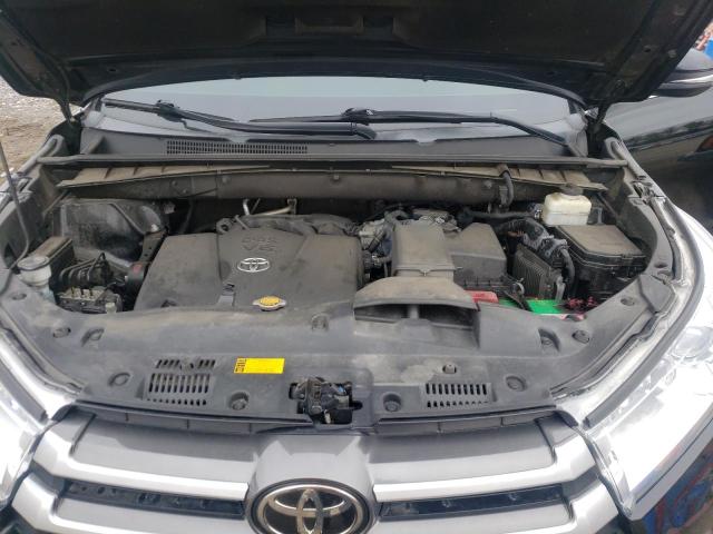 Photo 12 from auction – 2017 TOYOTA HIGHLANDER with VIN 5TDBZRFH4HS414746