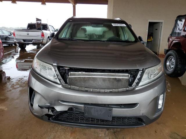 Photo 5 from auction – 2015 KIA SORENTO EX with VIN 5XYKU4A70FG580840