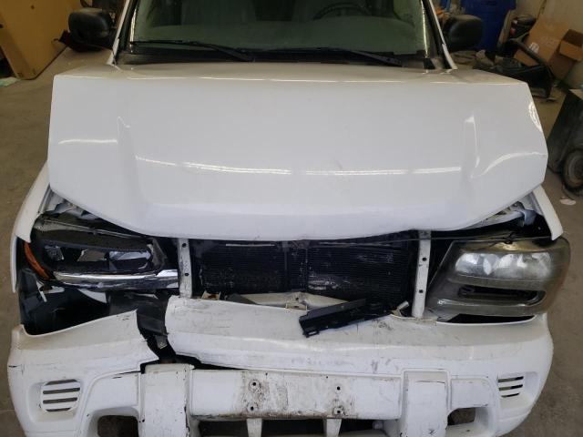 Photo 11 from auction – 2005 CHEVROLET TRAILBLAZE with VIN 1GNDT13S752113331