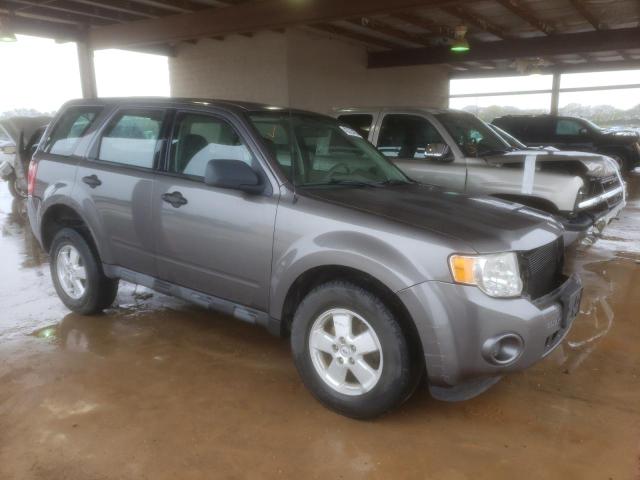 Zdjęcie 4 z aukcji – 2010 FORD ESCAPE XLS z VIN 1FMCU0C77AKB01578