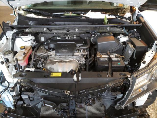 Photo 11 from auction – 2014 TOYOTA RAV4 LE with VIN JTMBFREV2EJ001958