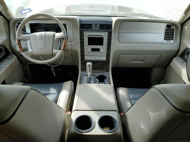 Photo 8 from auction – 2008 LINCOLN NAVIGATOR with VIN 5LMFU27528LJ17173
