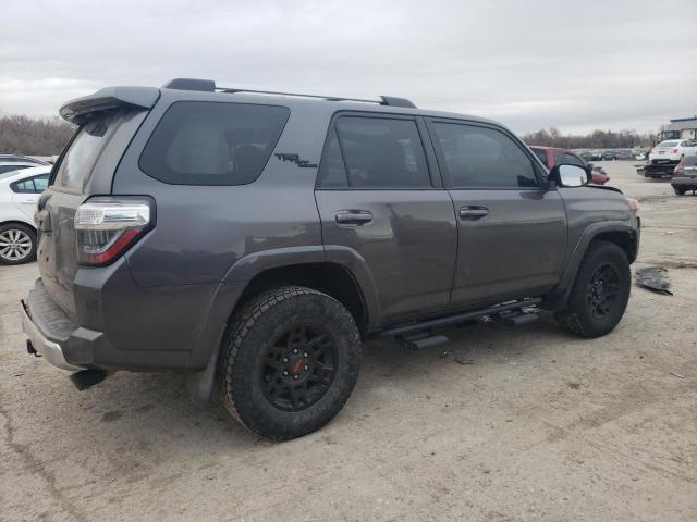 Photo 3 from auction – 2018 TOYOTA 4RUNNER SR with VIN JTEBU5JR0J5555425