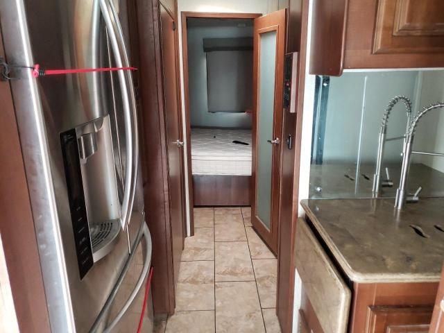 Photo 6 from auction – 2017 WILDWOOD 33FT with VIN 1F66F5DY9H0A02799