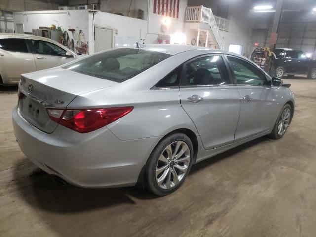 Photo 3 from auction – 2011 HYUNDAI SONATA SE with VIN 5NPEC4AB0BH317593
