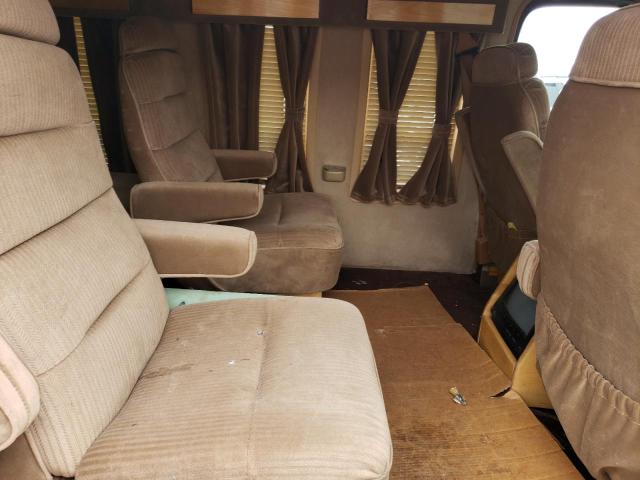 Photo 11 from auction – 1989 CHEVROLET G20 with VIN 2GBEG25K6K4135498