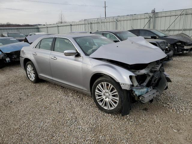 Фото 4 с аукциона – 2014 CHRYSLER 300C с VIN 2C3CCAKG6EH246921