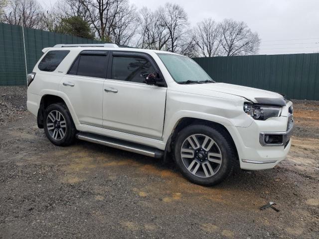 Photo 4 from auction – 2016 TOYOTA 4RUNNER SR with VIN JTEBU5JR6G5303221