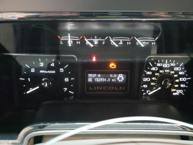 Photo 9 from auction – 2010 LINCOLN NAVIGATOR with VIN 5LMJJ2J50AEJ00796