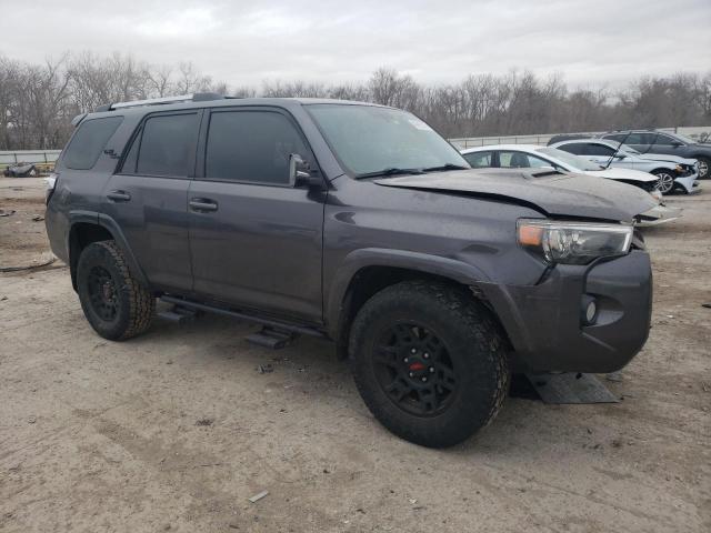 Photo 4 from auction – 2018 TOYOTA 4RUNNER SR with VIN JTEBU5JR0J5555425