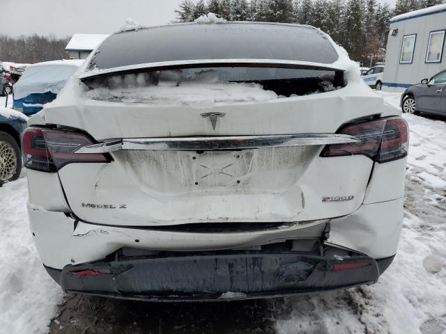 Photo 6 from auction – 2017 TESLA MODEL X with VIN 5YJXCDE42HF070928
