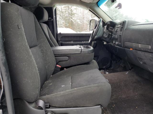 Photo 10 from auction – 2011 CHEVROLET SILVERADO with VIN 1GCNKSE05BZ372971