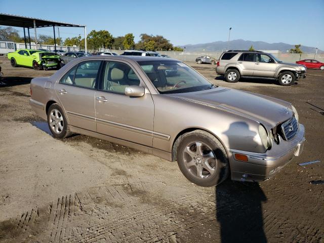 Photo 4 from auction – 2002 MERCEDES-BENZ E 320 with VIN WDBJF65J42B442731