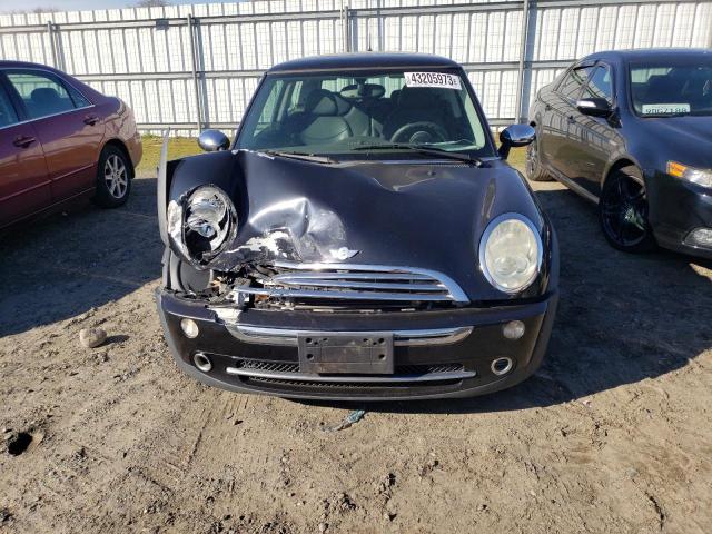 Photo 5 from auction – 2006 MINI COOPER with VIN WMWRC33566TK18455