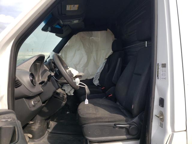 Photo 7 from auction – 2019 MERCEDES-BENZ SPRINTER 2 with VIN WD3PF0CD4KP025502