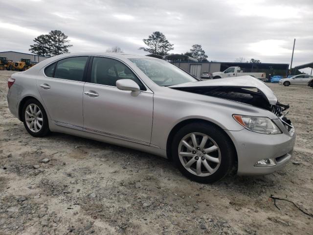 Photo 4 from auction – 2007 LEXUS LS 460 with VIN JTHBL46F275051854