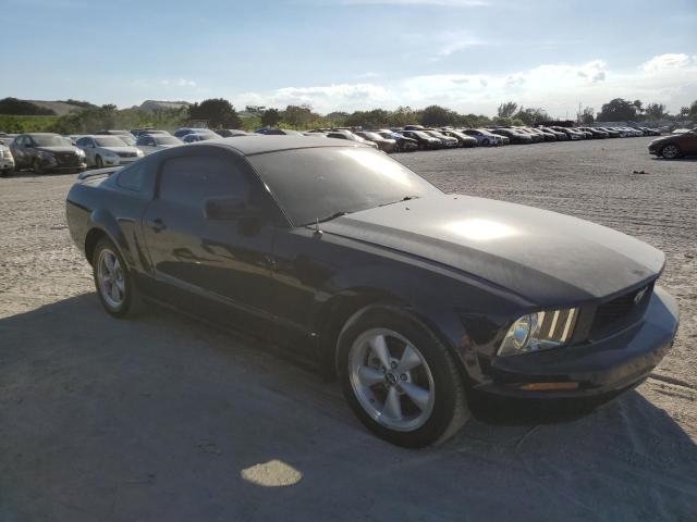 Photo 4 from auction – 2005 FORD MUSTANG with VIN 1ZVFT80N755240228