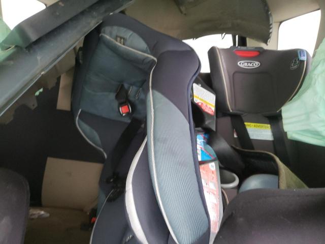 Photo 10 from auction – 2011 FORD ESCAPE XLS with VIN 1FMCU9C72BKC65276