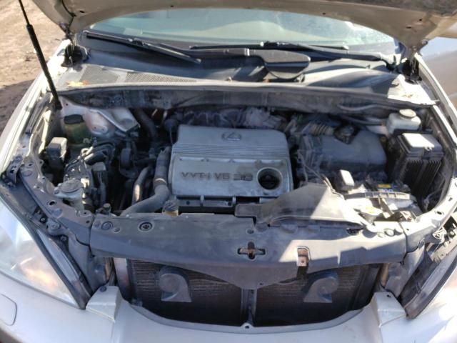 Photo 11 from auction – 2005 LEXUS RX 330 with VIN 2T2HA31UX5C067653