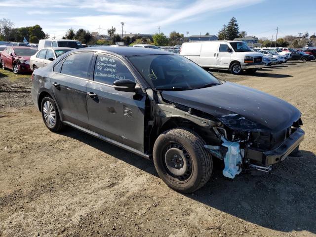 Photo 4 from auction – 2015 VOLKSWAGEN PASSAT S with VIN 1VWAT7A32FC072710