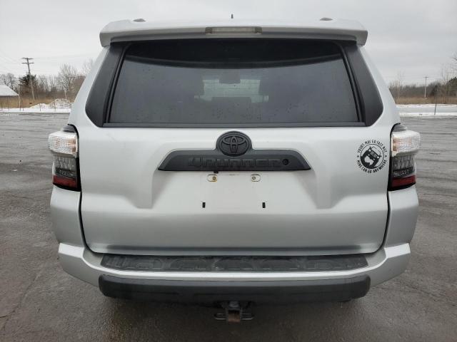 Photo 6 from auction – 2016 TOYOTA 4RUNNER SR with VIN JTEBU5JR2G5327290