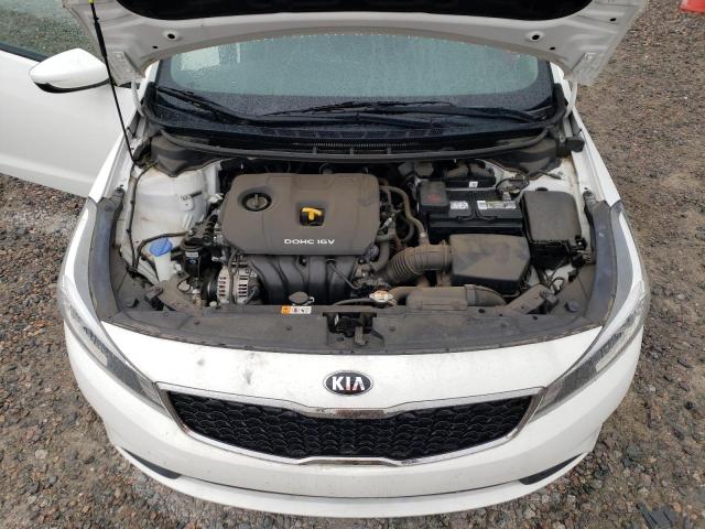 Photo 11 from auction – 2017 KIA FORTE LX with VIN 3KPFL4A7XHE042294