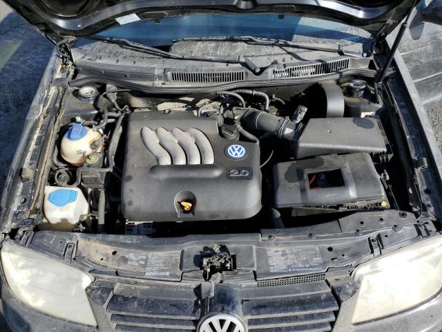 Photo 11 from auction – 2000 VOLKSWAGEN JETTA GL with VIN 3VWRA29M2YM193635