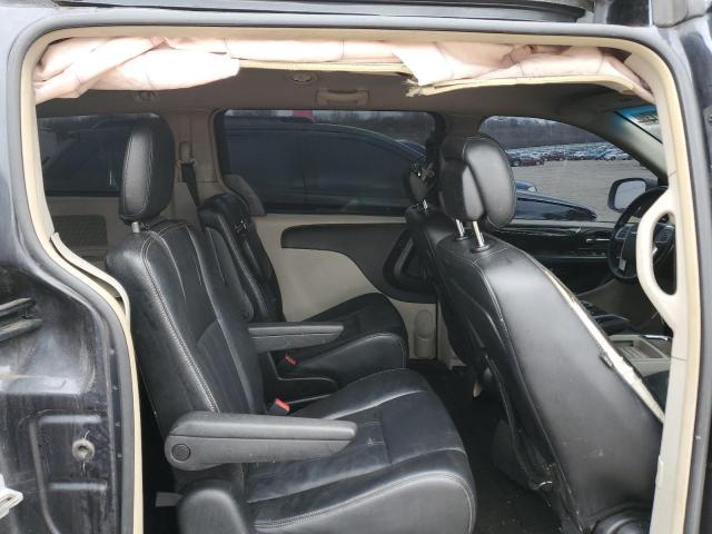 Photo 11 from auction – 2014 CHRYSLER TOWN & COU with VIN 2C4RC1BG9ER174399