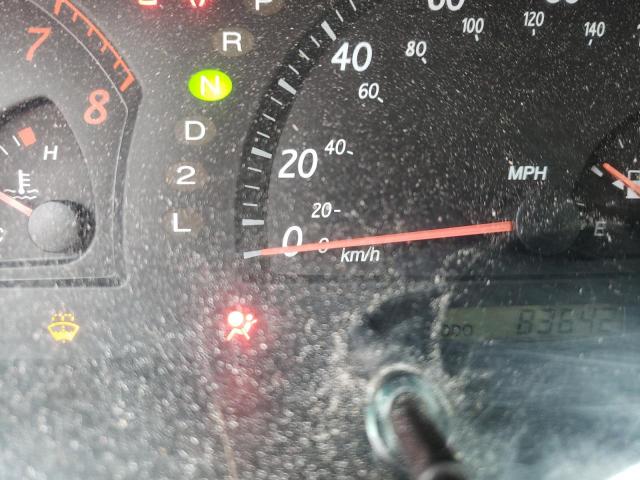 Photo 9 from auction – 2004 TOYOTA CAMRY LE with VIN JTDBE32K640247331