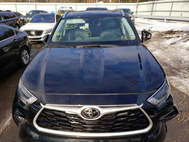 Photo 11 from auction – 2021 TOYOTA HIGHLANDER with VIN 5TDGZRBH3MS101676
