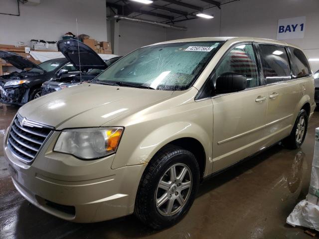 CHRYSLER TOWN & COU 2010 with VIN 2A4RR2D18AR464117 - Photo from auction