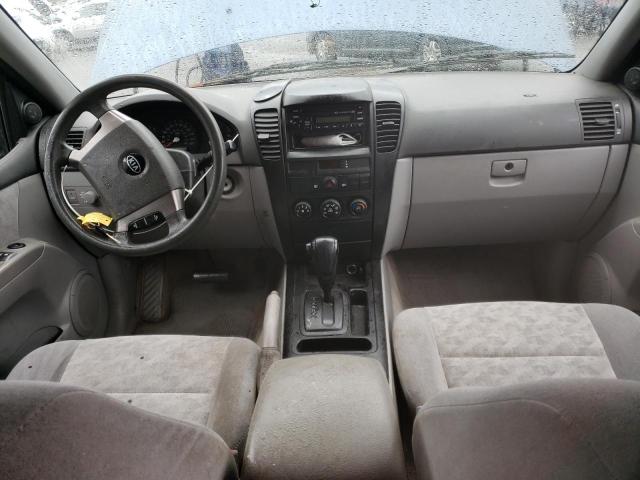 Photo 8 from auction – 2004 KIA SORENTO EX with VIN KNDJC733545263670