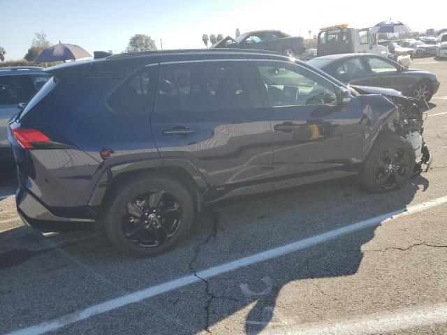 Photo 3 from auction – 2020 TOYOTA RAV4 XSE with VIN JTMEWRFV1LD551272