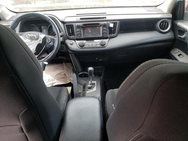 Photo 8 from auction – 2017 TOYOTA RAV4 XLE with VIN 2T3WFREVXHW396012