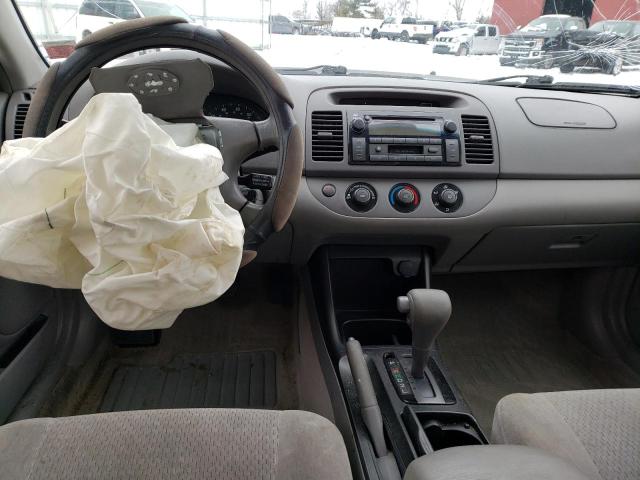 Photo 8 from auction – 2004 TOYOTA CAMRY LE with VIN JTDBE32K640247331