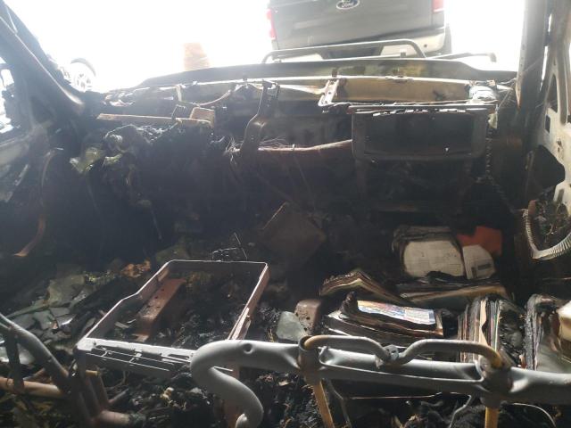 Photo 8 from auction – 2005 CHEVROLET SILVERADO with VIN 1GCHK29U25E165590