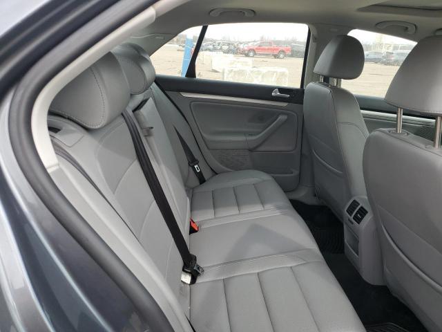 Photo 10 from auction – 2007 VOLKSWAGEN JETTA WOLF with VIN 3VWEF71K07M201317
