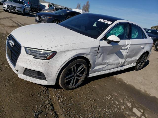 AUDI A3 PREMIUM 2017 with VIN WAUGUGFFXH1036806 - Photo from auction