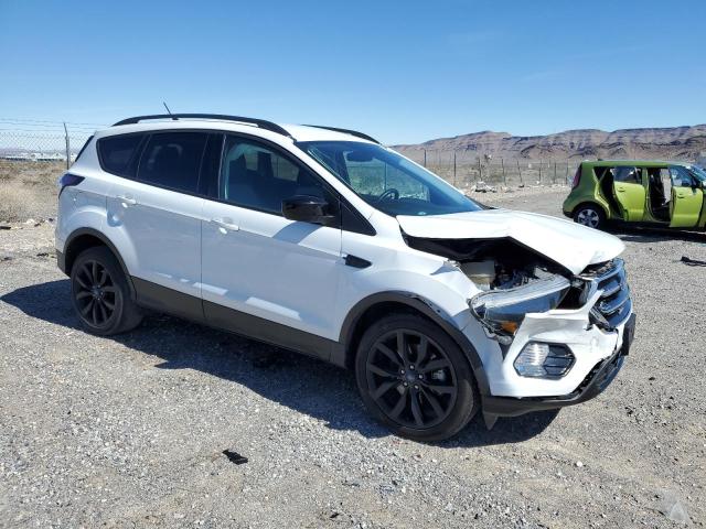 Photo 4 from auction – 2018 FORD ESCAPE SE with VIN 1FMCU9GD8JUA31016
