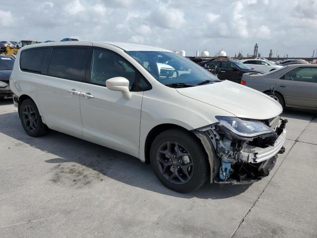 Photo 4 from auction – 2020 CHRYSLER PACIFICA T with VIN 2C4RC1FG1LR240547
