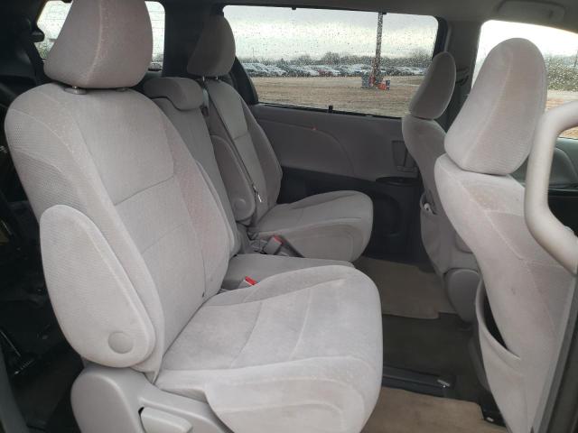 Photo 11 from auction – 2017 TOYOTA SIENNA LE with VIN 5TDKZ3DC3HS822028