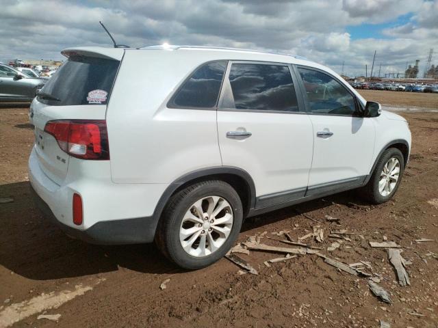 Photo 3 from auction – 2015 KIA SORENTO EX with VIN 5XYKU4A78FG644073