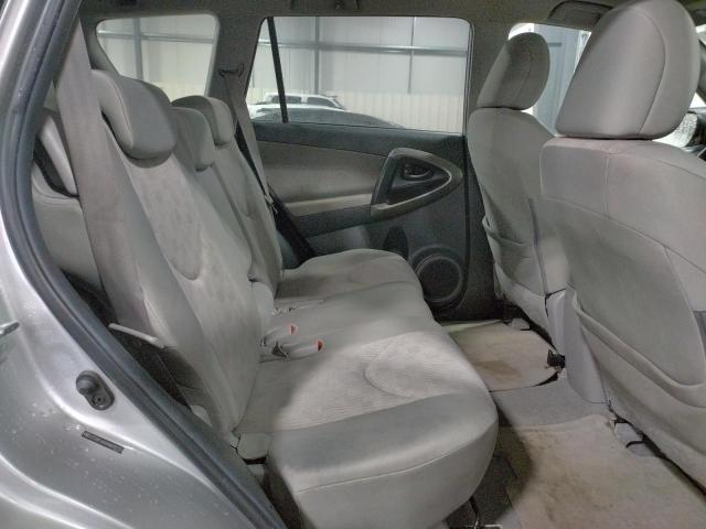Photo 11 from auction – 2010 TOYOTA RAV4 with VIN 2T3BF4DV0AW080353