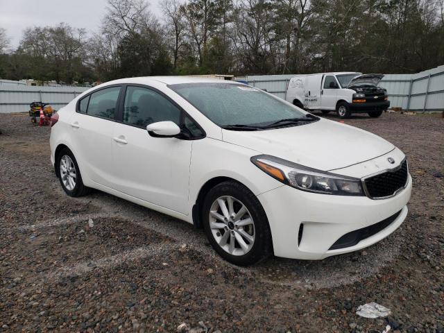 Photo 4 from auction – 2017 KIA FORTE LX with VIN 3KPFL4A7XHE042294