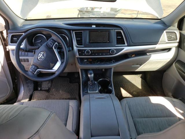 Photo 8 from auction – 2016 TOYOTA HIGHLANDER with VIN 5TDBKRFH5GS303755