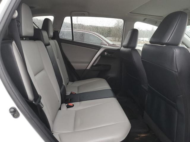 Photo 11 from auction – 2017 TOYOTA RAV4 LIMIT with VIN 2T3DFREV4HW583818