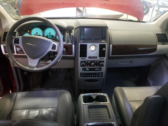 Photo 8 from auction – 2010 CHRYSLER TOWN & COU with VIN 2A4RR5D16AR130153